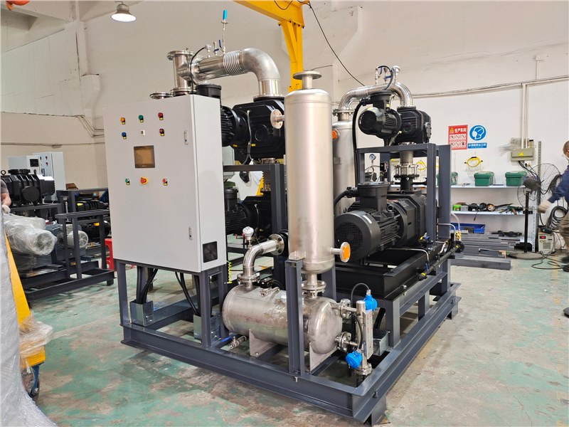 反应釜用的罗茨三螺杆真空泵机组